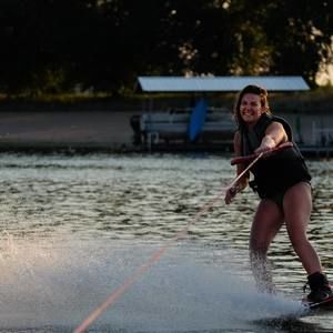 Meet your Posher, Nicole